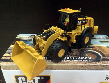 Cargador De Ruedas 982M Escala 1:50 (Modelo Descontinuado)